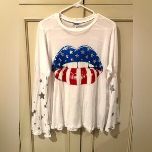 Lauren Moshi American Lip tee. NWT!!🦋🦋🦋